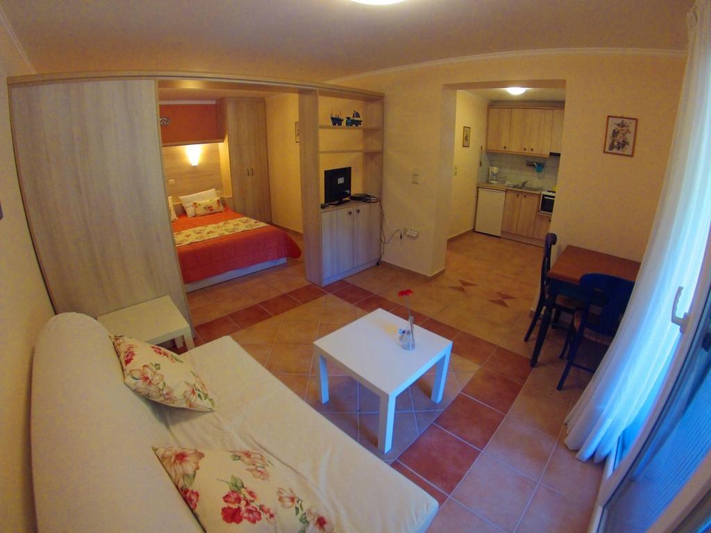 Appartamenti Angelika Perdika  Zimmer foto